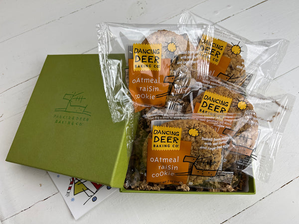 Single-Serve Oatmeal Raisin Gift Box (4 pack) - Dancing Deer Baking Company